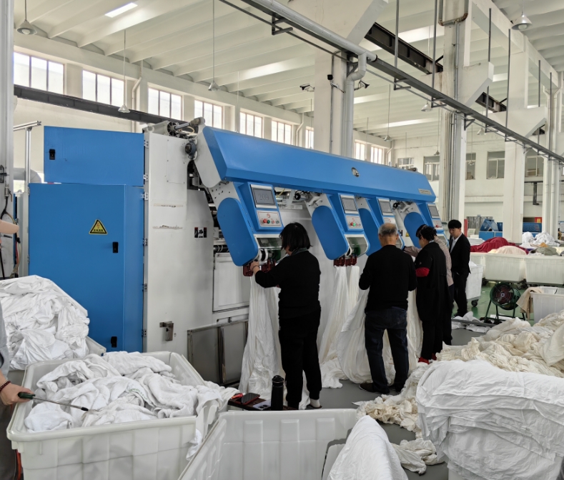 高速燙平機(jī)什么牌子好？上海美滌洗滌機(jī)械高速燙平機(jī)引領(lǐng)行業(yè)新風(fēng)尚